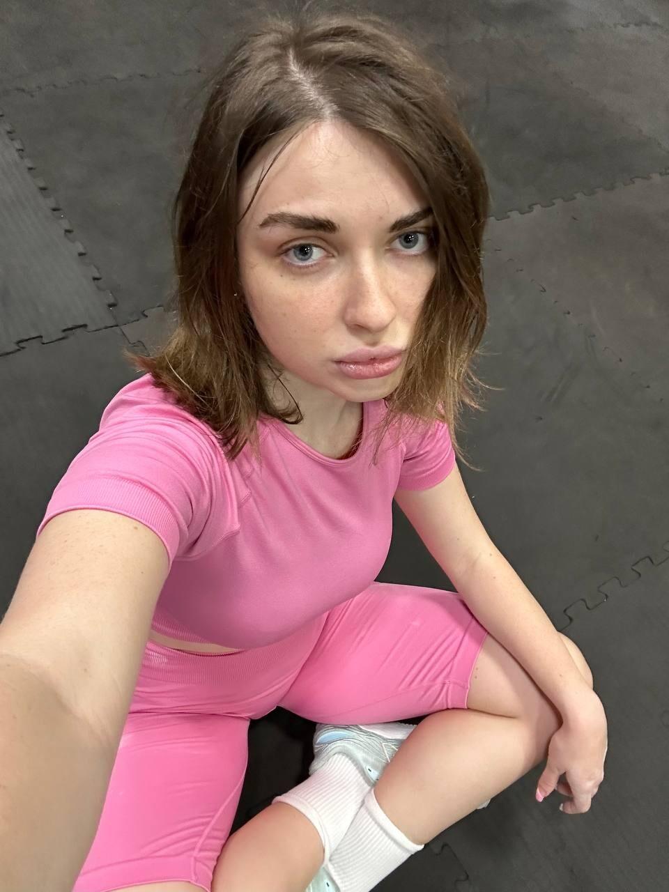 Ahrinyan / Arina Berdnikova Nude OnlyFans Leaks 4
