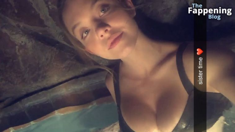 Sydney Sweeney Sexy Leaked 6 Pics Video.jpg