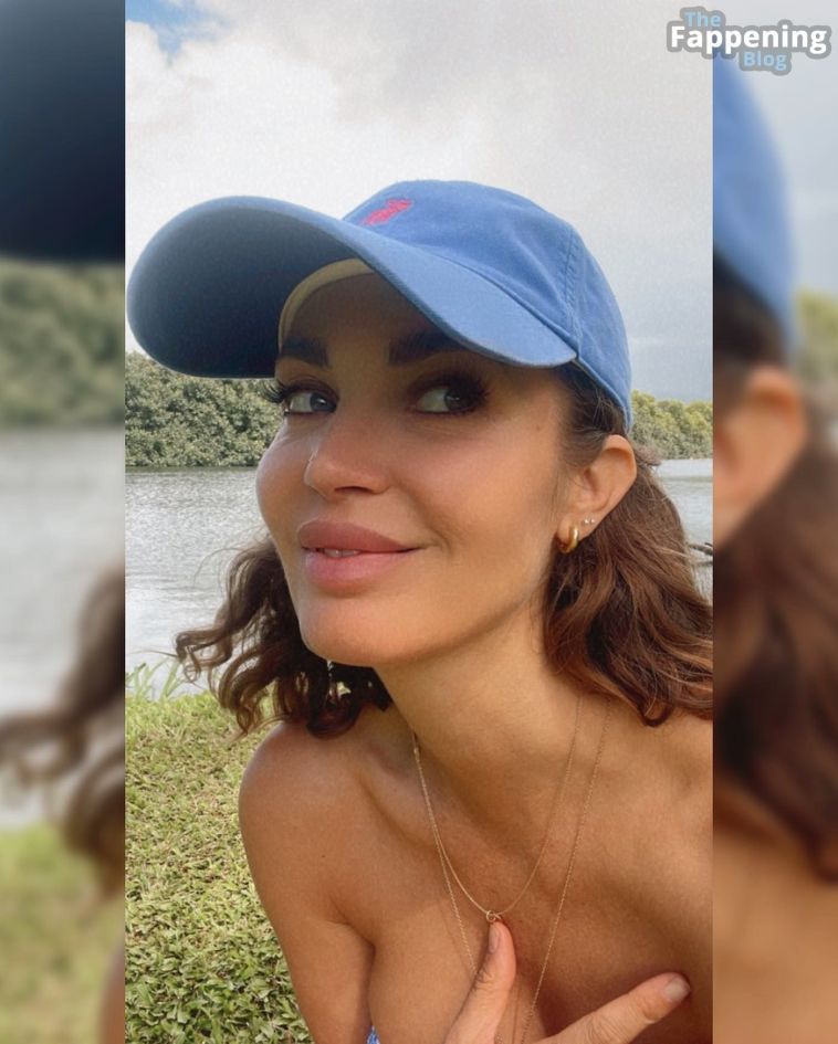 Tanit Phoenix Sexy 21 Photos.jpg