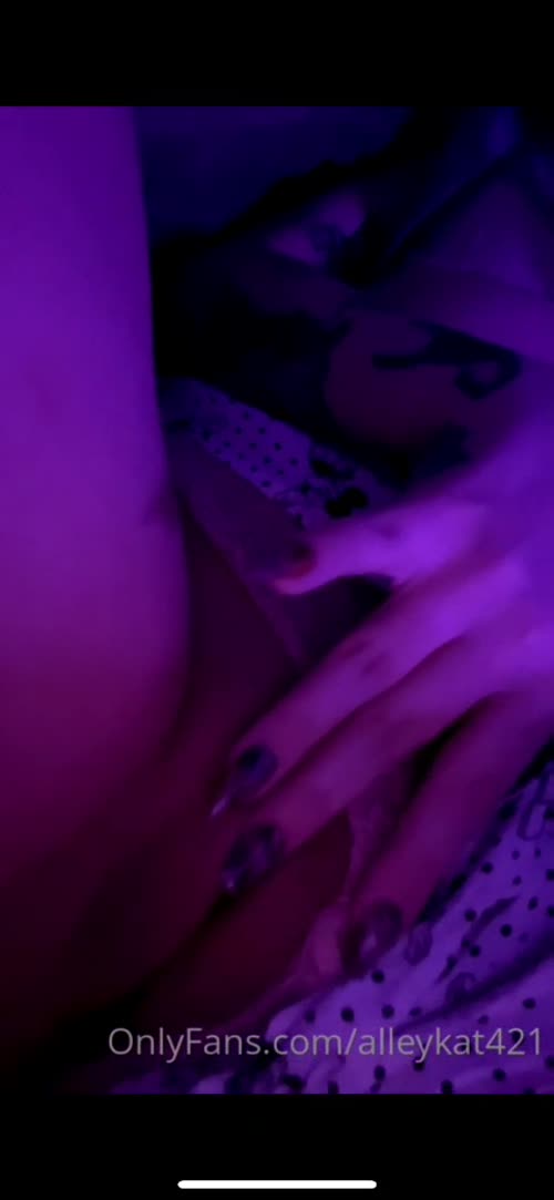 Alleykat421 Nude – Leaked Nudes.jpg