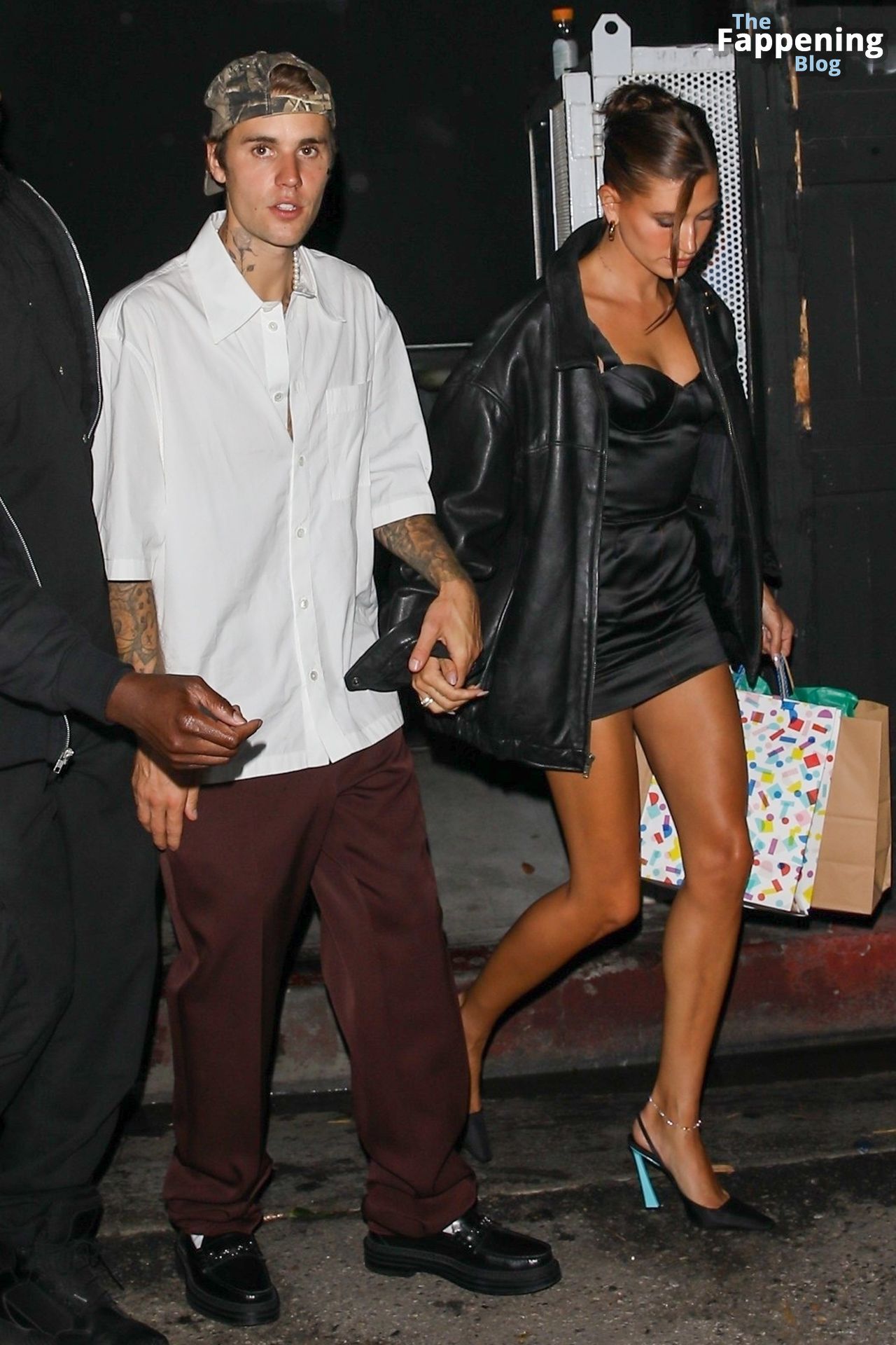 Hailey Bieber Justin Bieber are Seen Exiting The Nice.jpg