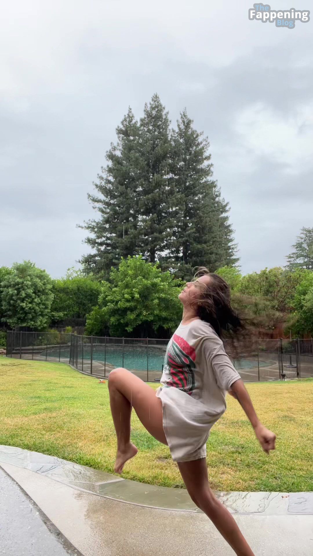 Isabela Merced Flaunts Her Tits Legs 13 Pics.jpg