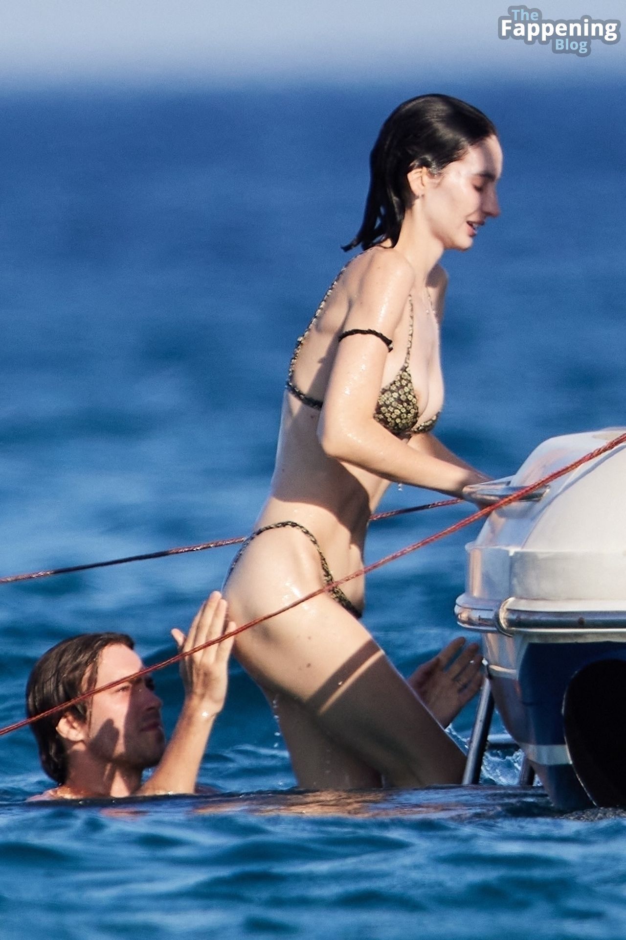 Meadow Walker Louis Thornton Allan Enjoy Their Vacation in the.jpeg