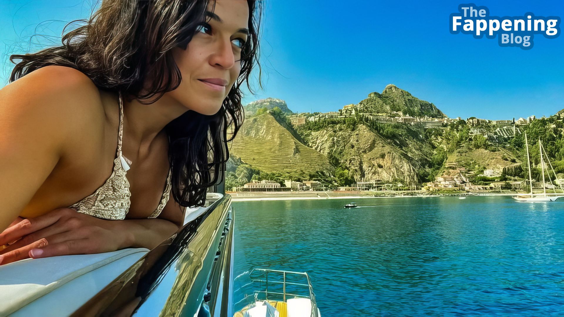 Michelle Rodriguez Sexy 9 Photos.jpg