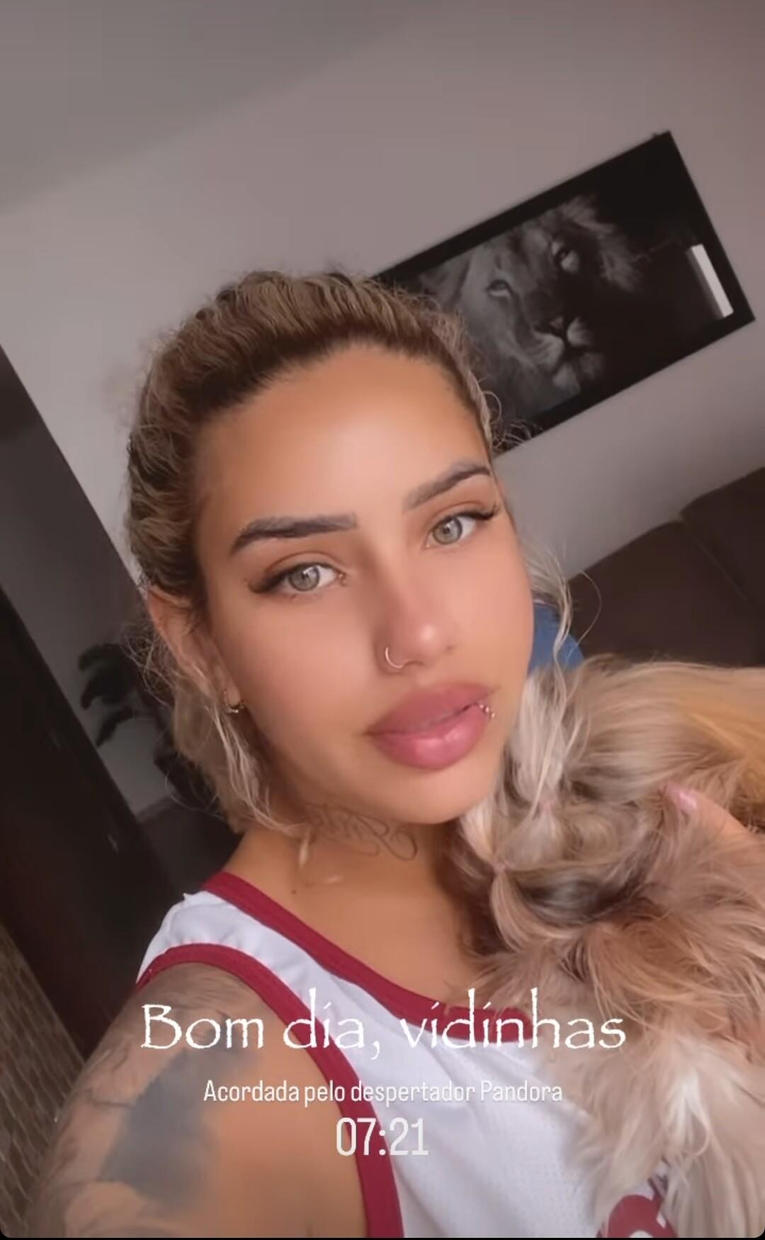Muito Linda naticasassola Nude OnlyFans Leaks 5 Photos.jpg