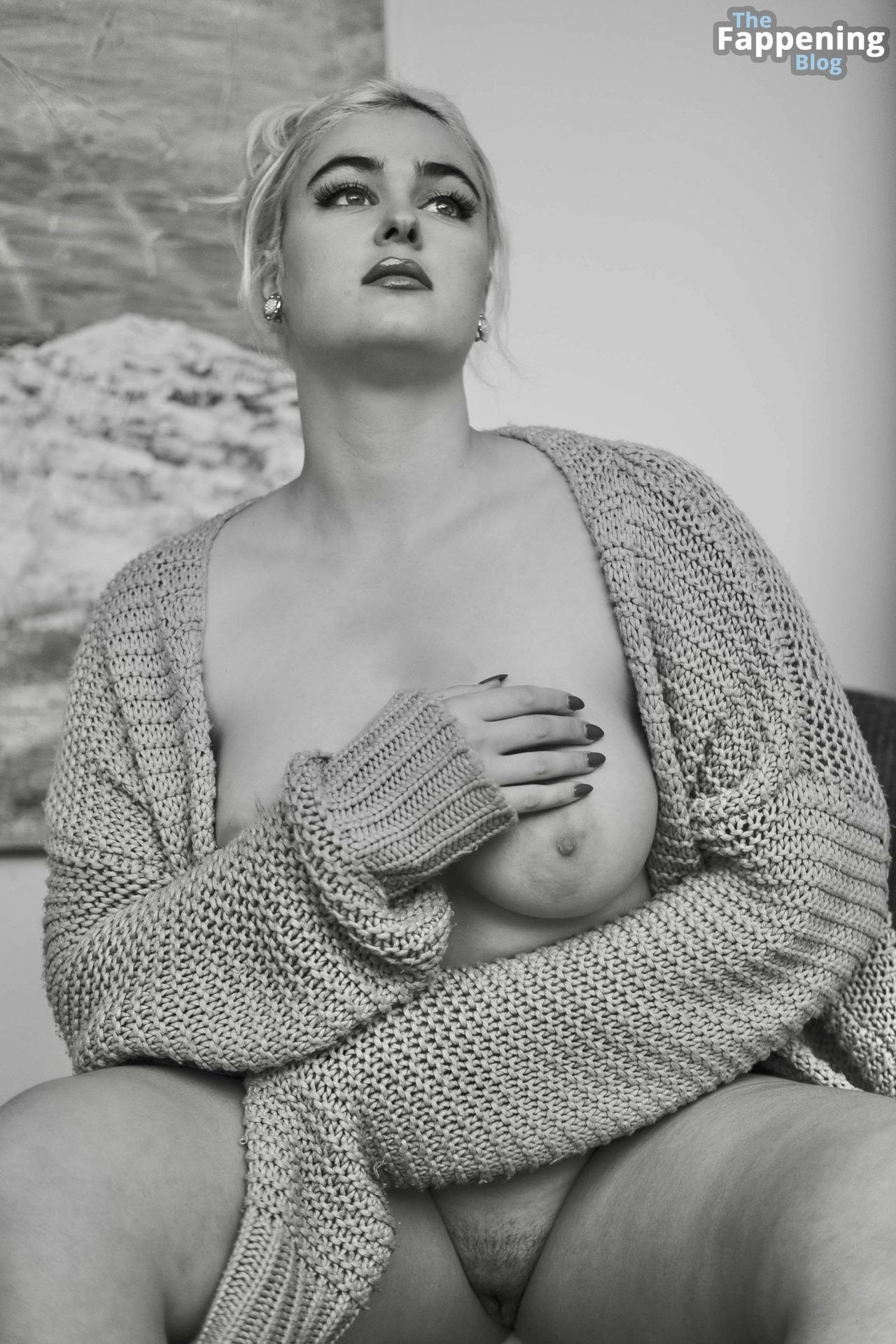 Stefania Ferrario Nude OnlyFans 10 Photos.jpg