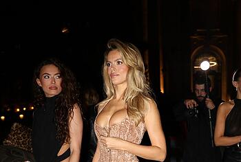 Brooks Nader nude on public