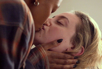 Lili Reinhart celebrity lesbian