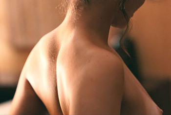 Mel Maia naked in Rulers of Fortune