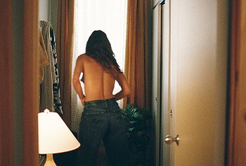 Adria Arjona topless in Splitsville