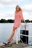 Julia Josten Sexy 5 Photos.jpg