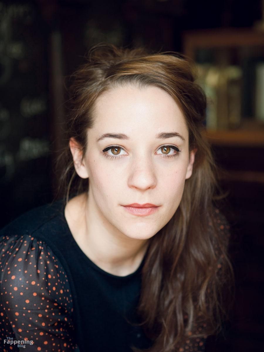 Lara Beckmann Nude Sexy Collection 6 Photos.jpg