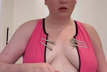 Megan Stalter topless pics