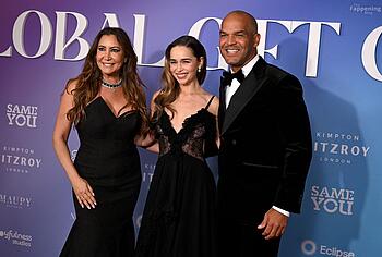 Emilia Clarke see throught pics