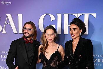 Emilia Clarke see throught pics