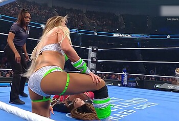 Ashley Fliehr nipslip