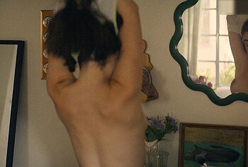 Rachel Sennott nude in I Love LA