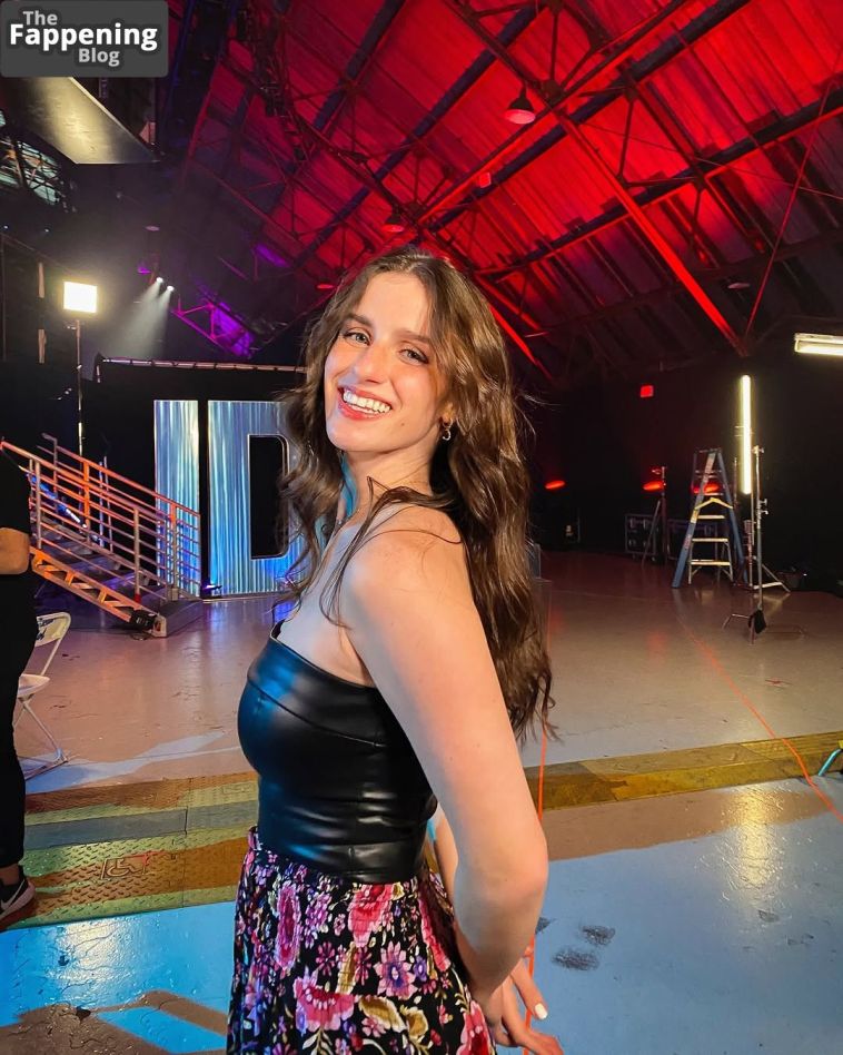 Abi Carter Sexy 6 Photos.jpg