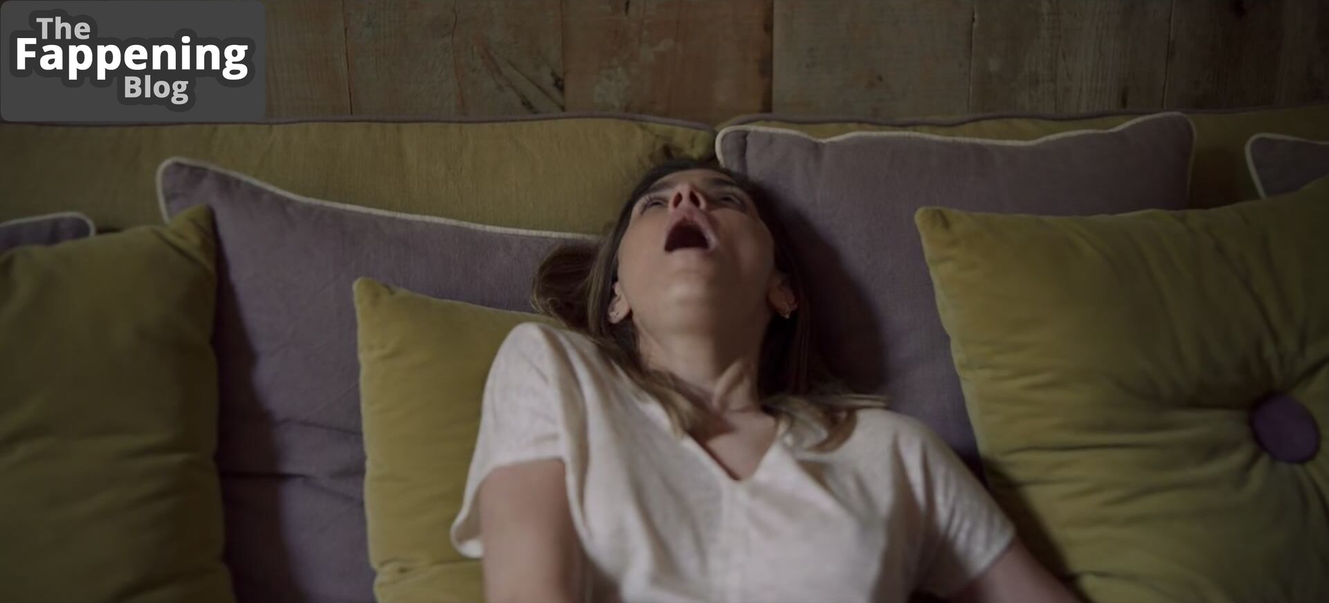 Irene Azuela Nude Sexy Collection 10 Pics.jpg