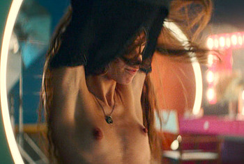 Francesca Colucci nude in Mrs Playmen