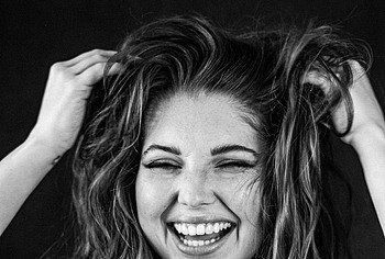 Samantha Hanratty nude photos