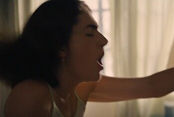 Rachel Sennott nude in I Love LA