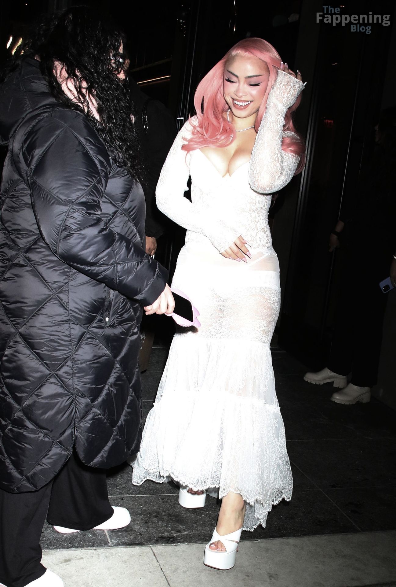 Ice Spice Displays Her Sexy Booty Boobs in a.jpg