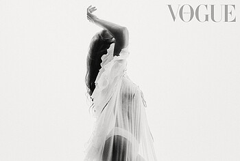 Zoe Saldana sexy for Vogue