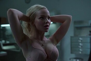 Dove Cameron nudes