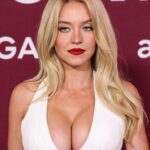 Sydney Sweeney Shows Off Her Sexy Boobs at “The Housemaid” LA Premiere (219 New Photos)