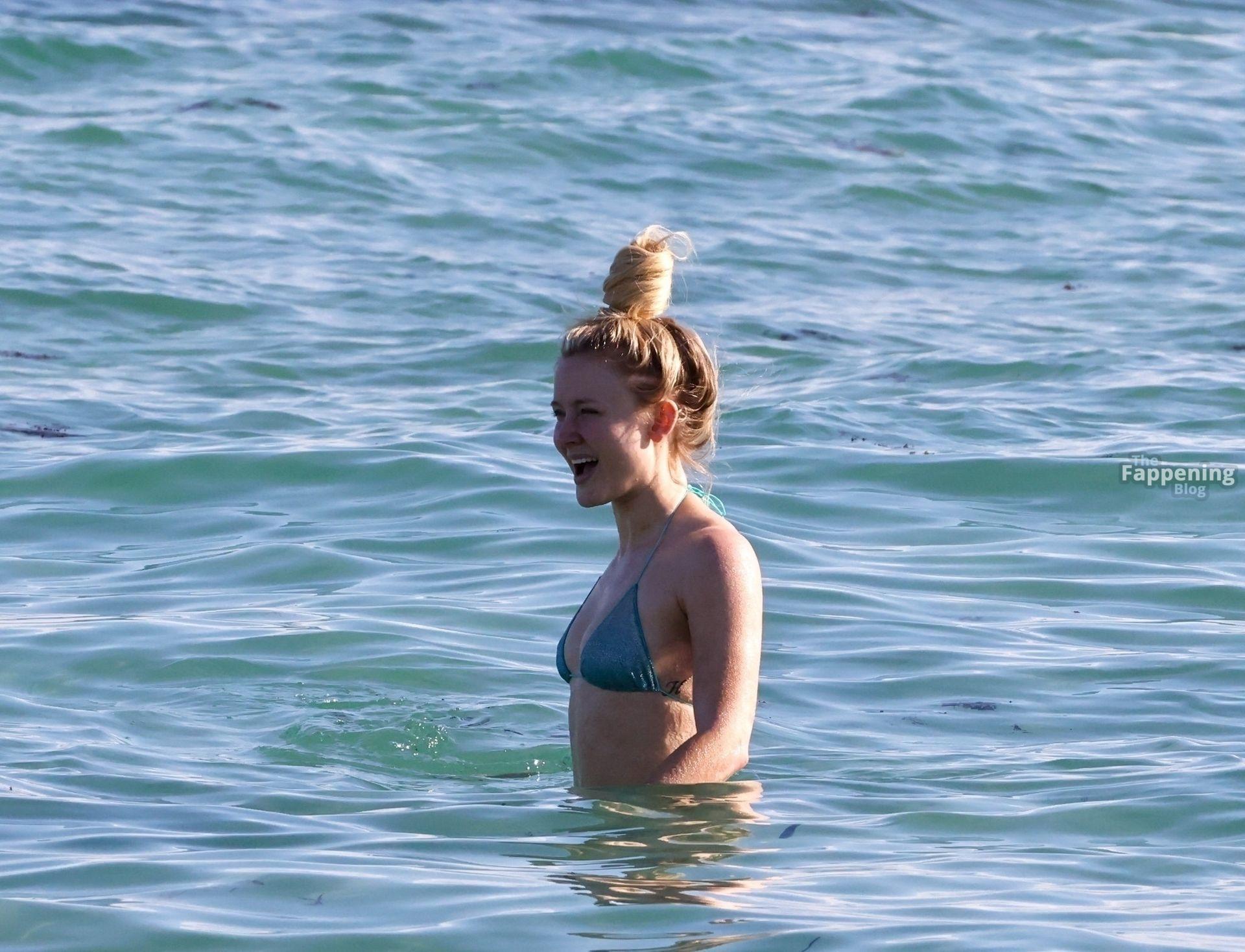 Zara Larsson Enjoys a Sunny Day on Miami Beach 81.jpg
