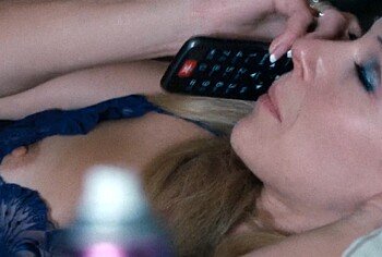 Juno Temple oops in Roofman