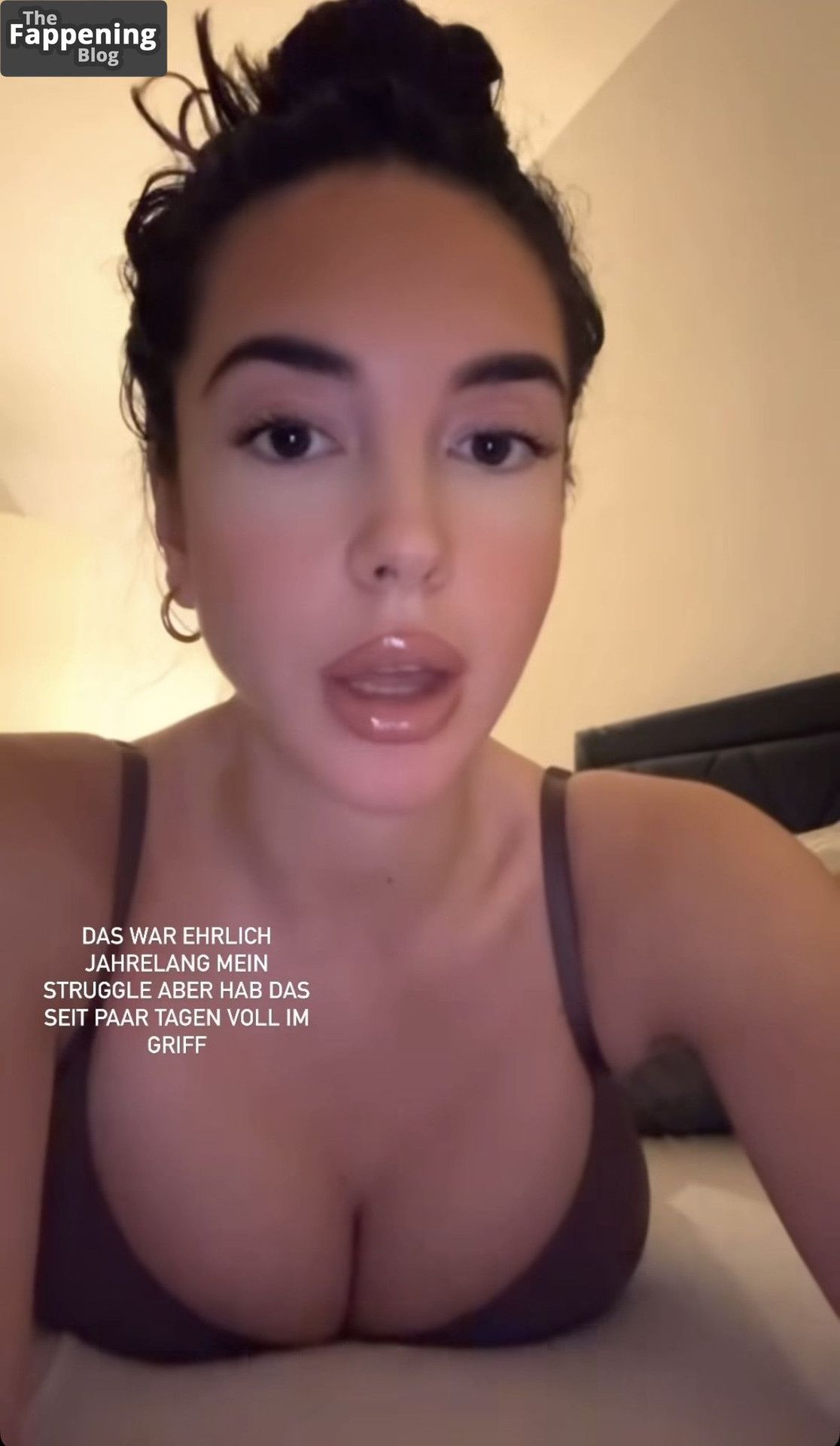 Lya Aylin Sexy 9 Photos.jpg