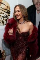Jennifer Lopez Shows Off Her Cleavage at the 2026 Vanity.jpg