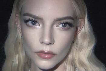 Anya Taylor-Joy oops nude