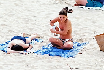 Natalie Portman nude