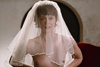 Frida Gustavsson Frontal Nude Scenes in Faithless