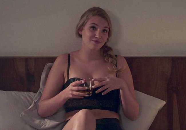 Sophie Nelisse nude