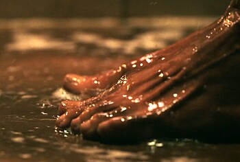 Karolina Wydra nude in Pluribus