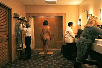 Karolina Wydra nude in Pluribus