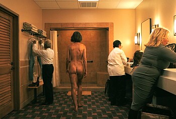 Karolina Wydra nude in Pluribus