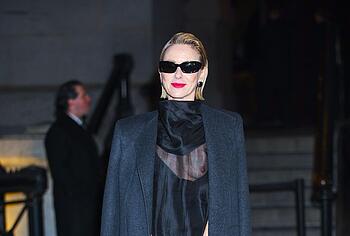 Naomi Watts nude tits pics