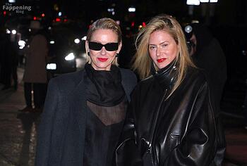 Naomi Watts nude tits pics