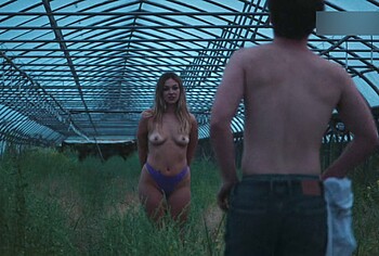 Anja Verderosa nudity