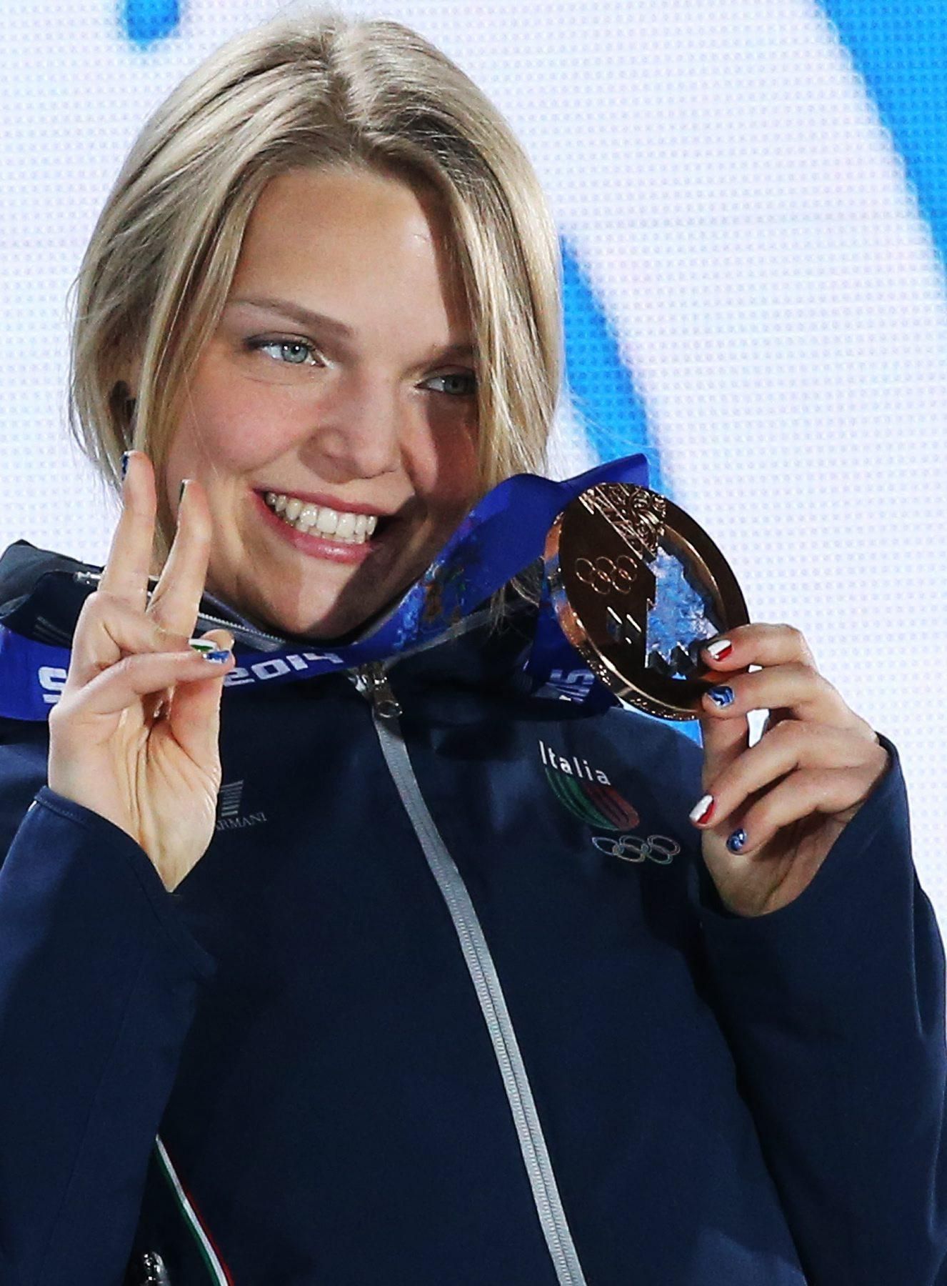 Arianna Fontana Sexy 10 Photos.jpg