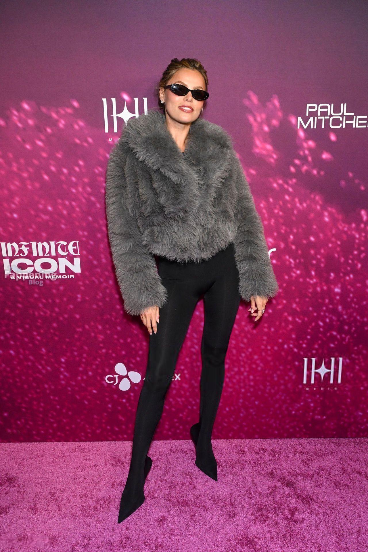 Brooks Nader Shows Off Her Sexy Legs in a Tight.jpg