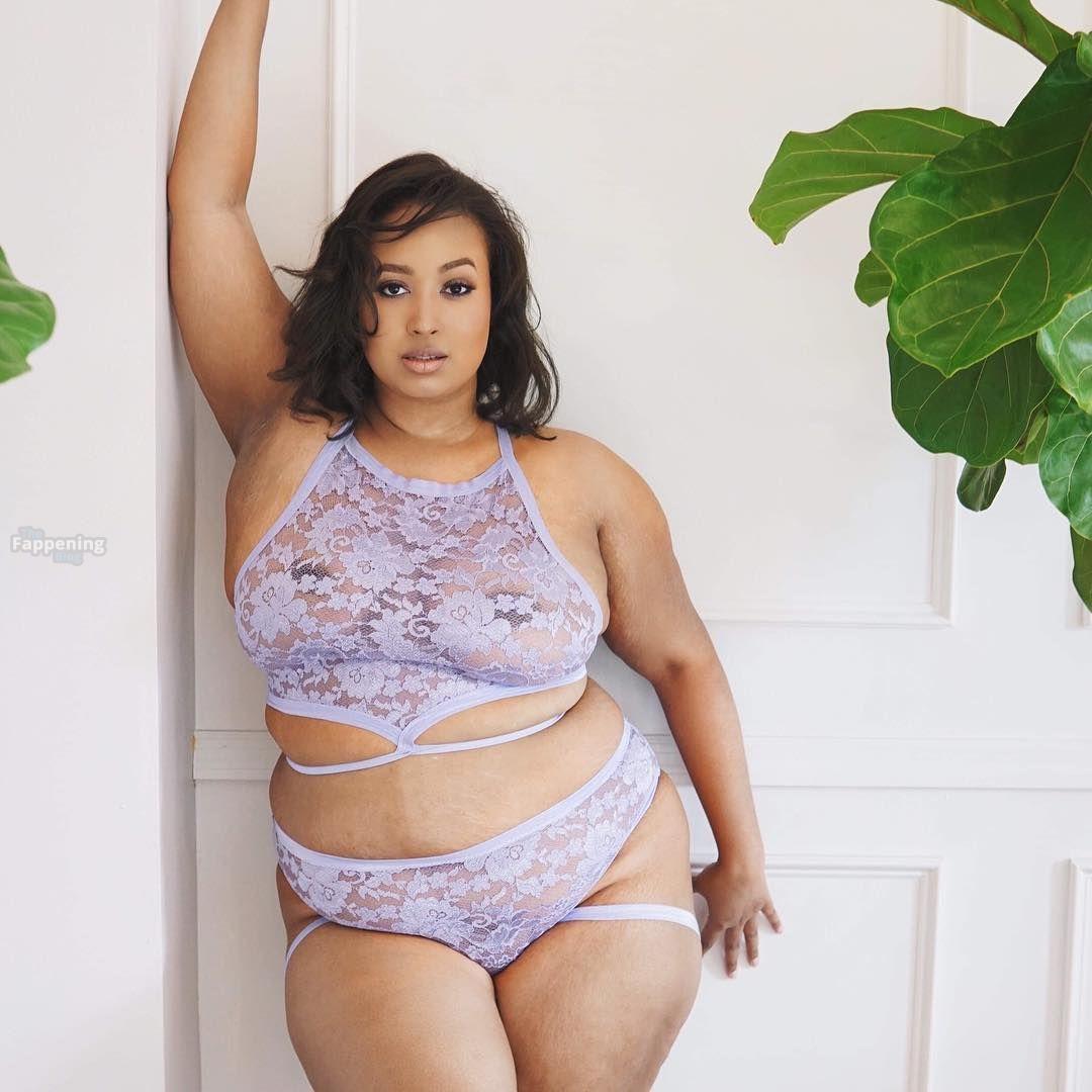 Cambria Francesca Nude Sexy 8 Photos.jpg