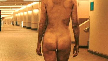 Karolina Wydra nude in Pluribus