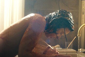 Jessica Alexander Nude Scenes in The Beauty