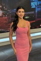 Sam Coloso Sexy 4 Photos.jpg